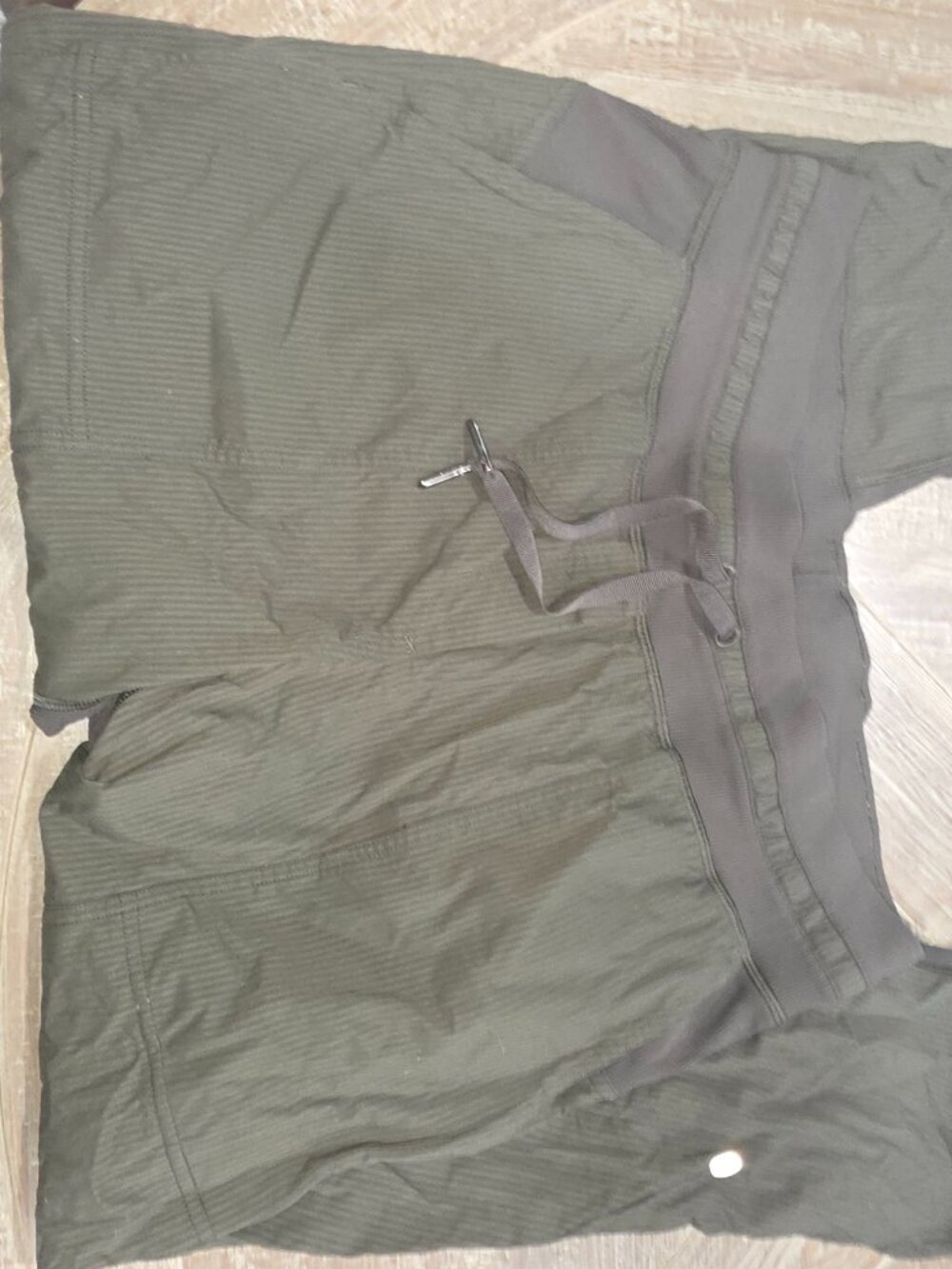 Lululemon Dark Olive Green Dance Studio Ankle Pants Sz 8